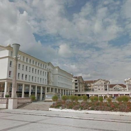 Cosy flat Apartment Bussy-Saint-Georges Exterior foto